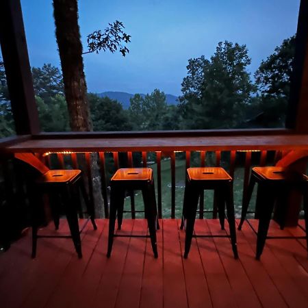 Mistletoe Cabin- Private Cabin W Views, Hottub, Pet Friendly Мерфі Екстер'єр фото