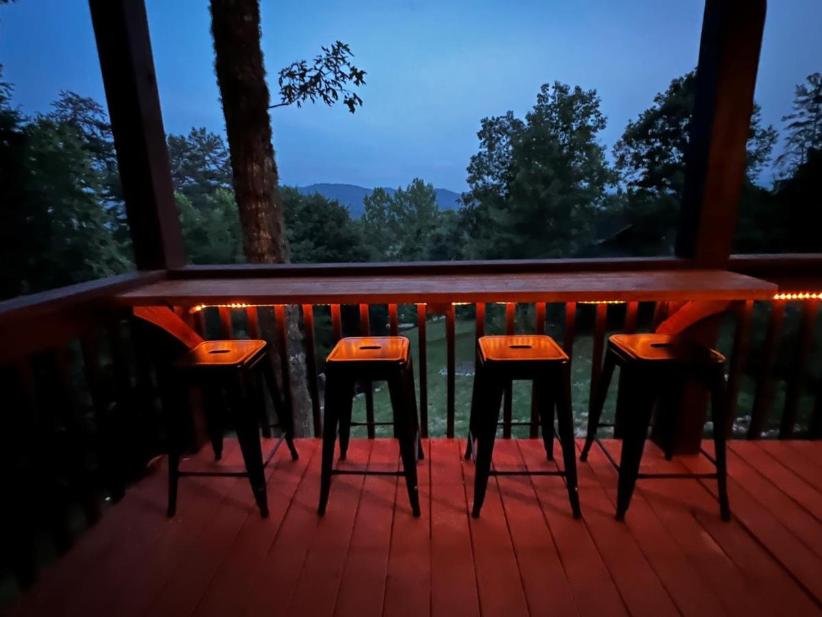 Mistletoe Cabin- Private Cabin W Views, Hottub, Pet Friendly Мерфі Екстер'єр фото