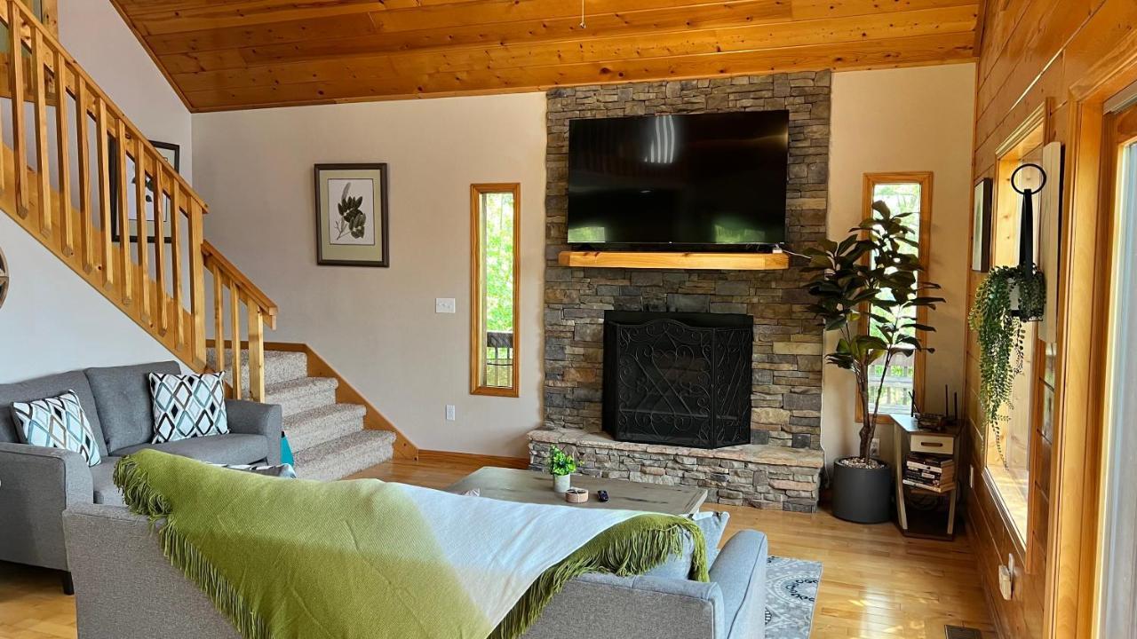 Mistletoe Cabin- Private Cabin W Views, Hottub, Pet Friendly Мерфі Екстер'єр фото